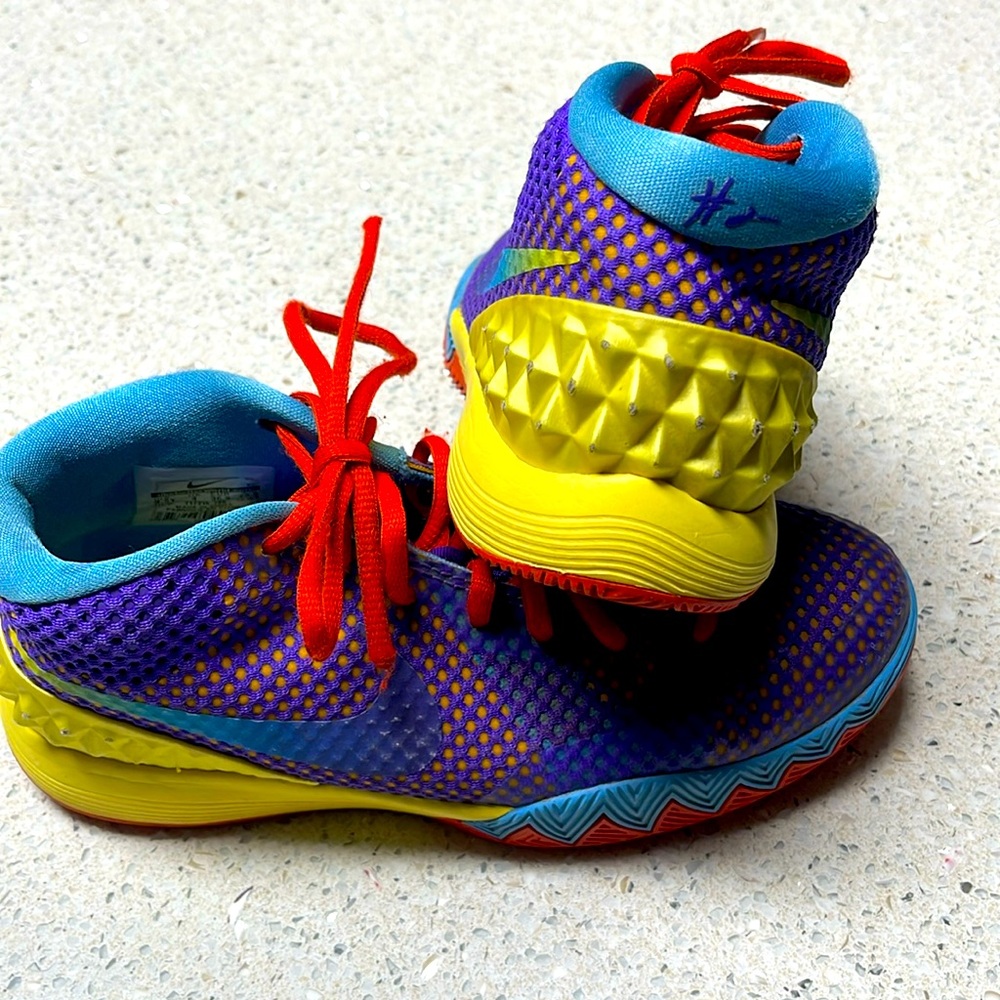 Kyrie Irving Nike